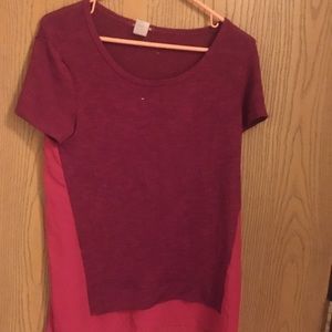 𝅺SIEVERGATE womens red top size small